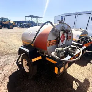 2006 FORGEWELD 1000 LTR S/AXLE DIESEL BOWSER TRAILER (AV990)