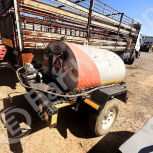2006 FORGEWELD 1000 LTR S/AXLE DIESEL BOWSER TRAILER (AV990)