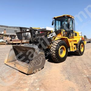 2019 JCB 422ZX LOADER (AV1001)